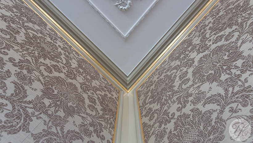 gespannen wandbespanning stof afwerkt met passend koord pand Dudok Dordrecht