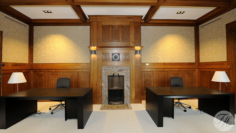 panelen met spanstof op betengelde ondergrond Villa Eemwijk