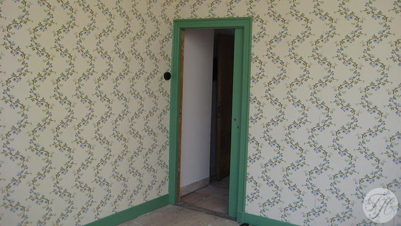 betengeling en behang aangebracht slaapkamer monumentaal pand Ridderhofstad Gunterstein Breukelen